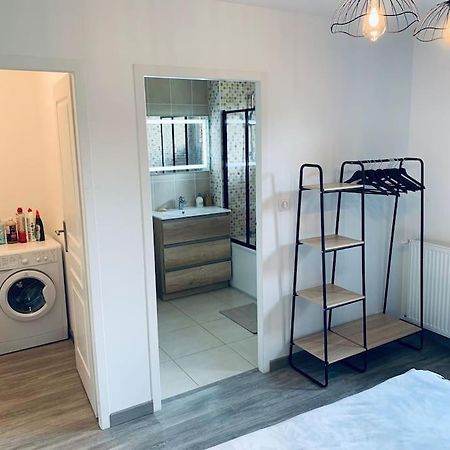 Appartement proche Astérix Chantilly Roissy CDG pour couple ou famille La Chapelle-en-Serval Exterior foto
